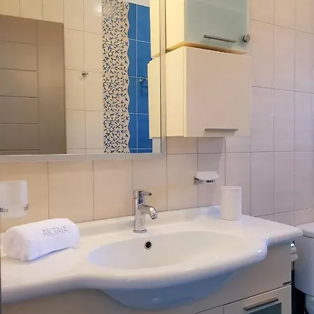 Vinieris Villas - Aktaia * Kaligata
